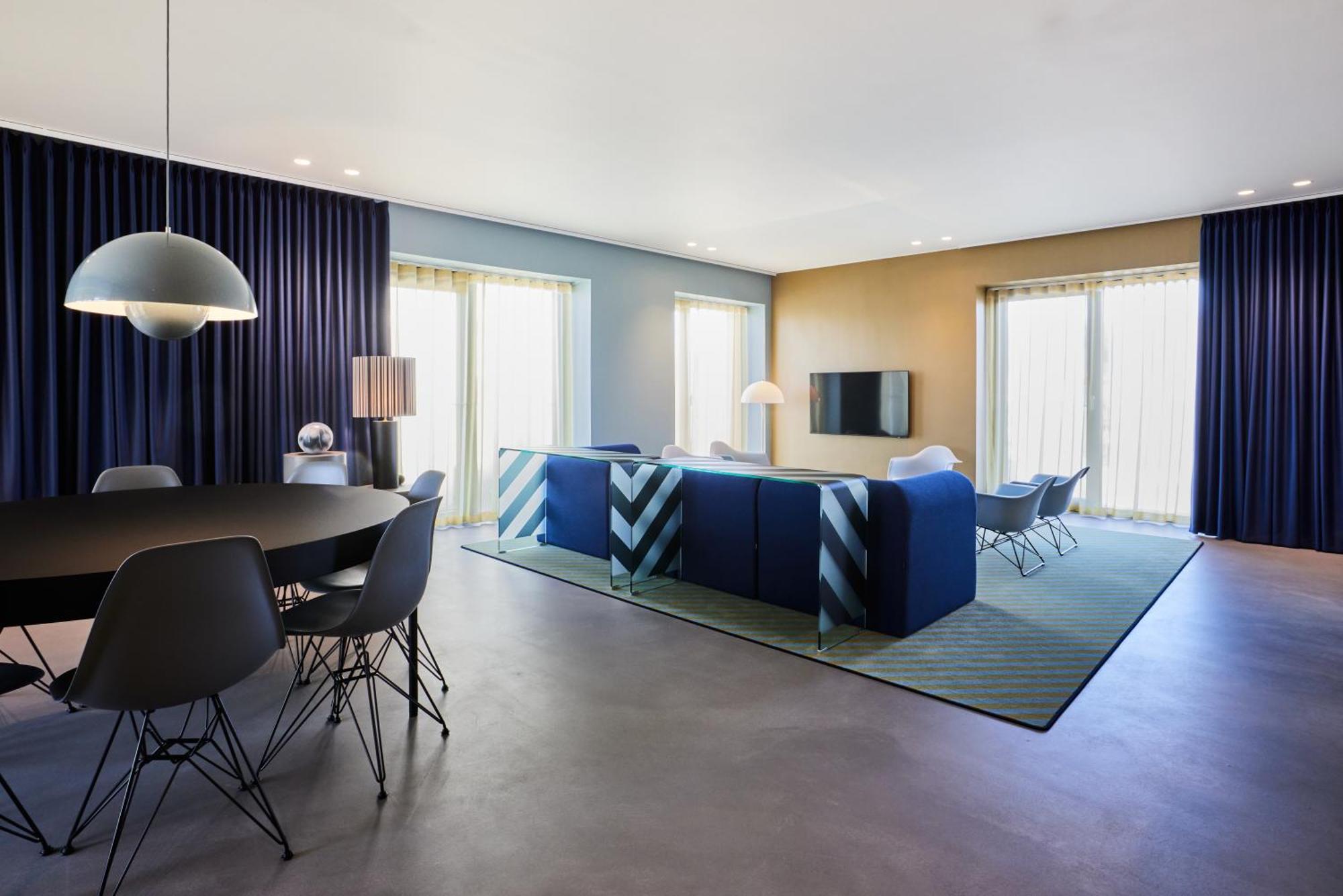 Kirk Suites فايل المظهر الخارجي الصورة