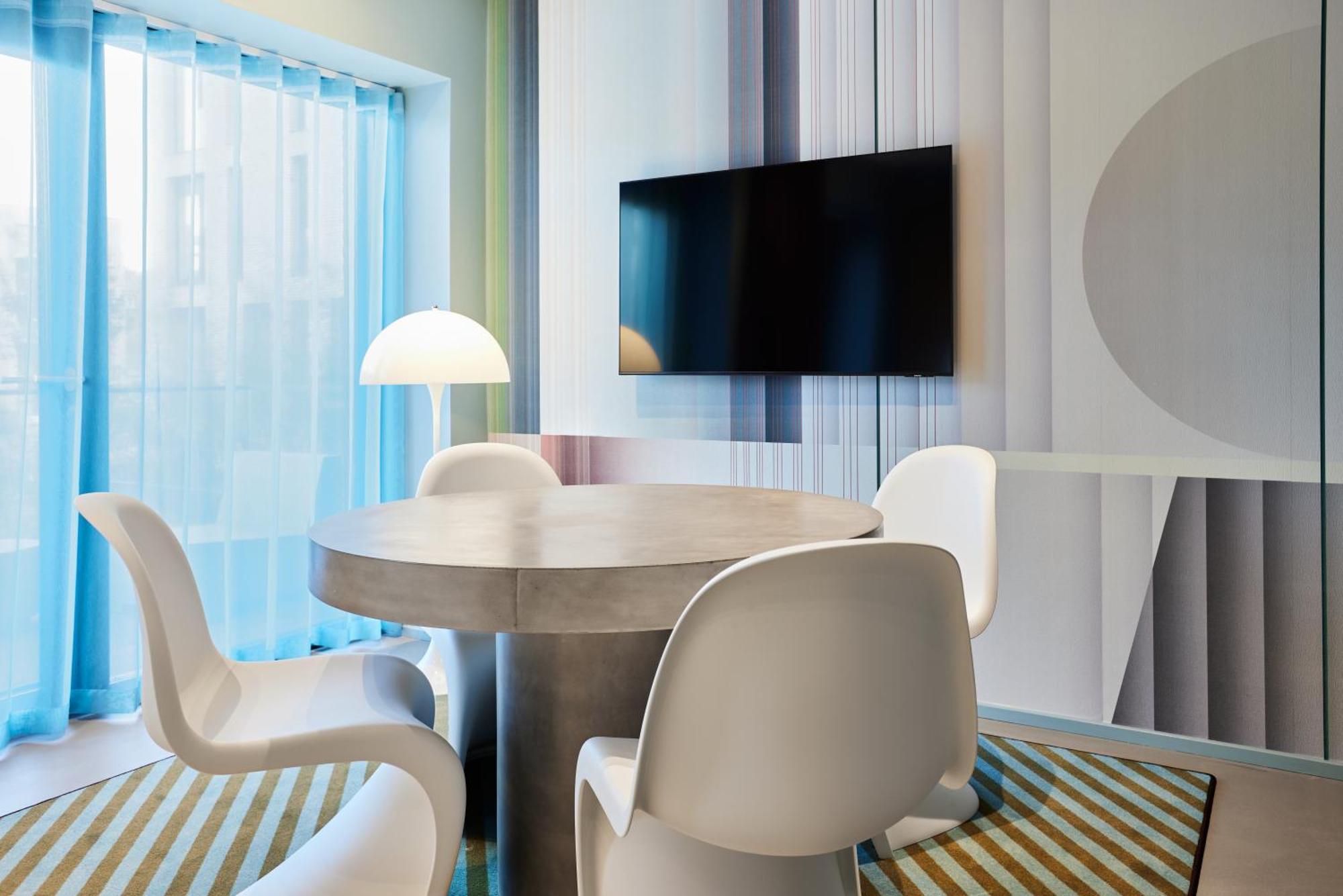 Kirk Suites فايل المظهر الخارجي الصورة