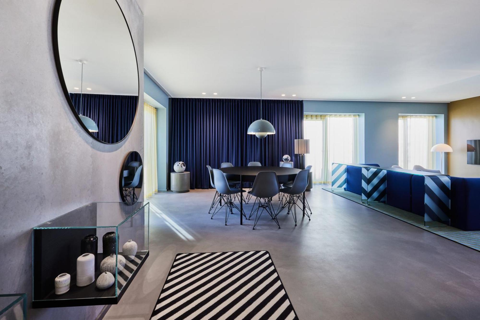 Kirk Suites فايل المظهر الخارجي الصورة