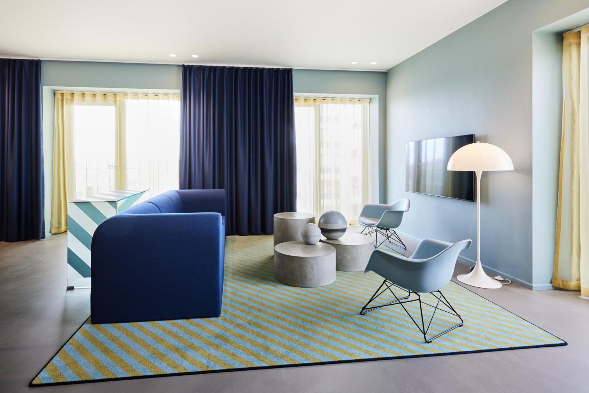 Kirk Suites فايل المظهر الخارجي الصورة